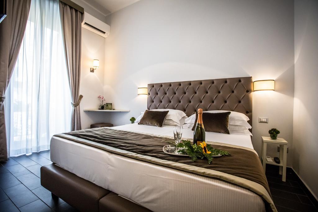 San Pietro Leisure And Luxury Hotel Rome Room photo